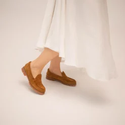 Adam Półbuty, Karmelowy Welur