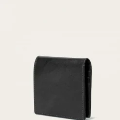 Adon Portfel, Czarny