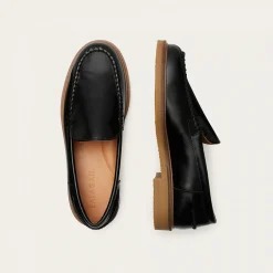 Agora Półbuty, Czarny Polysk