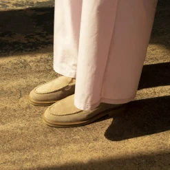 Agora Półbuty, Szary Welur