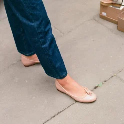 Amuka Baleriny, Biszkoptowy