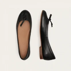 Amuka Baleriny, Czarny