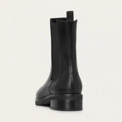 Arava Sztyblety, Czarny Rustykalny