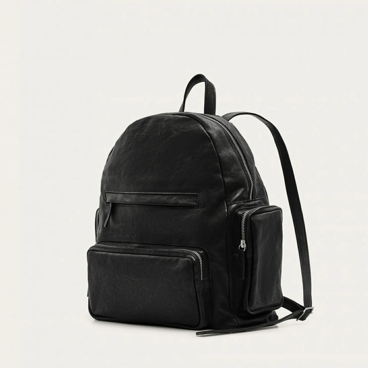 Atzel Plecak, Czarny