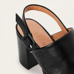 Bette Sandaly, Czarny