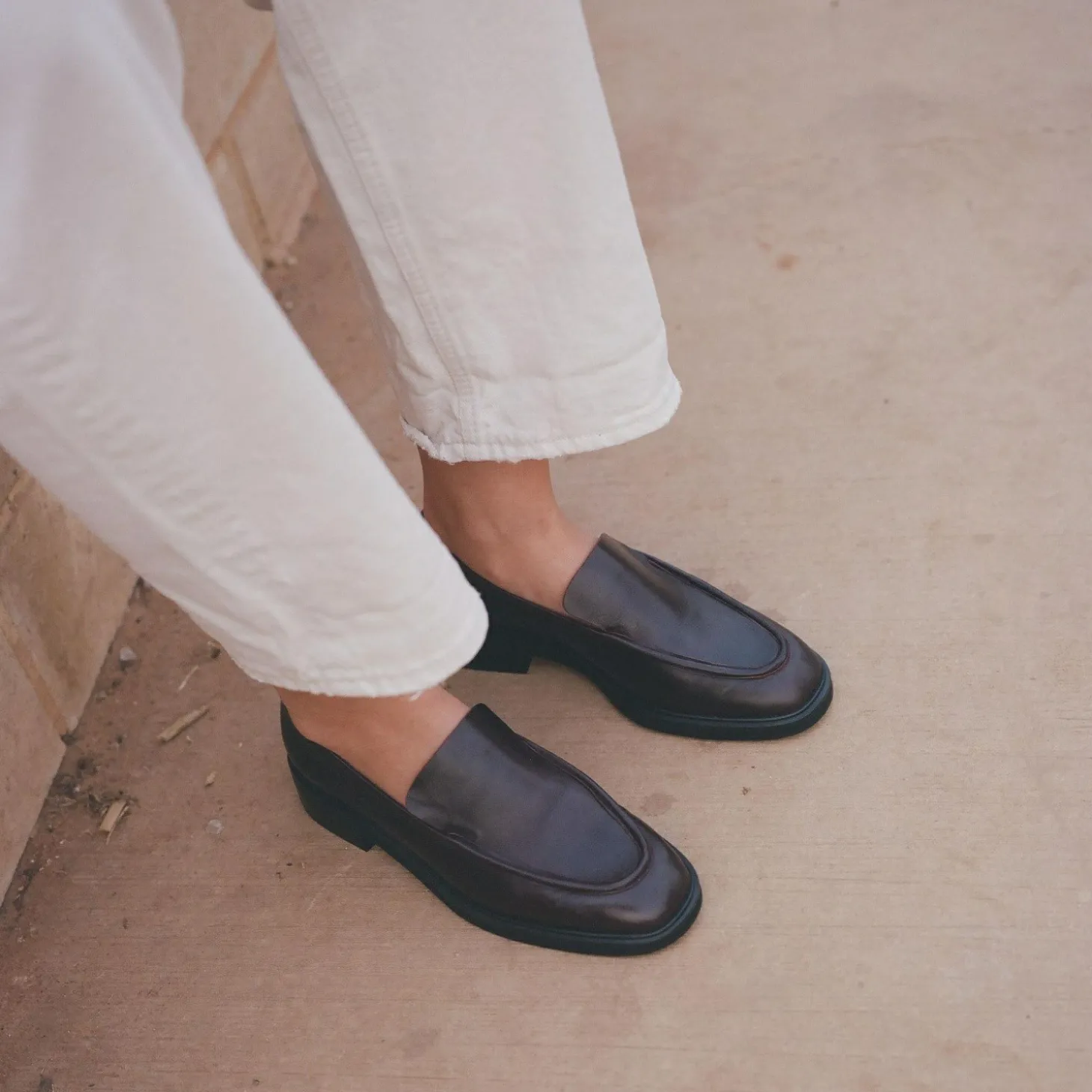 Camila Półbuty, Mahoniowy