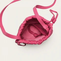 Dima Torebka S, Fuksja