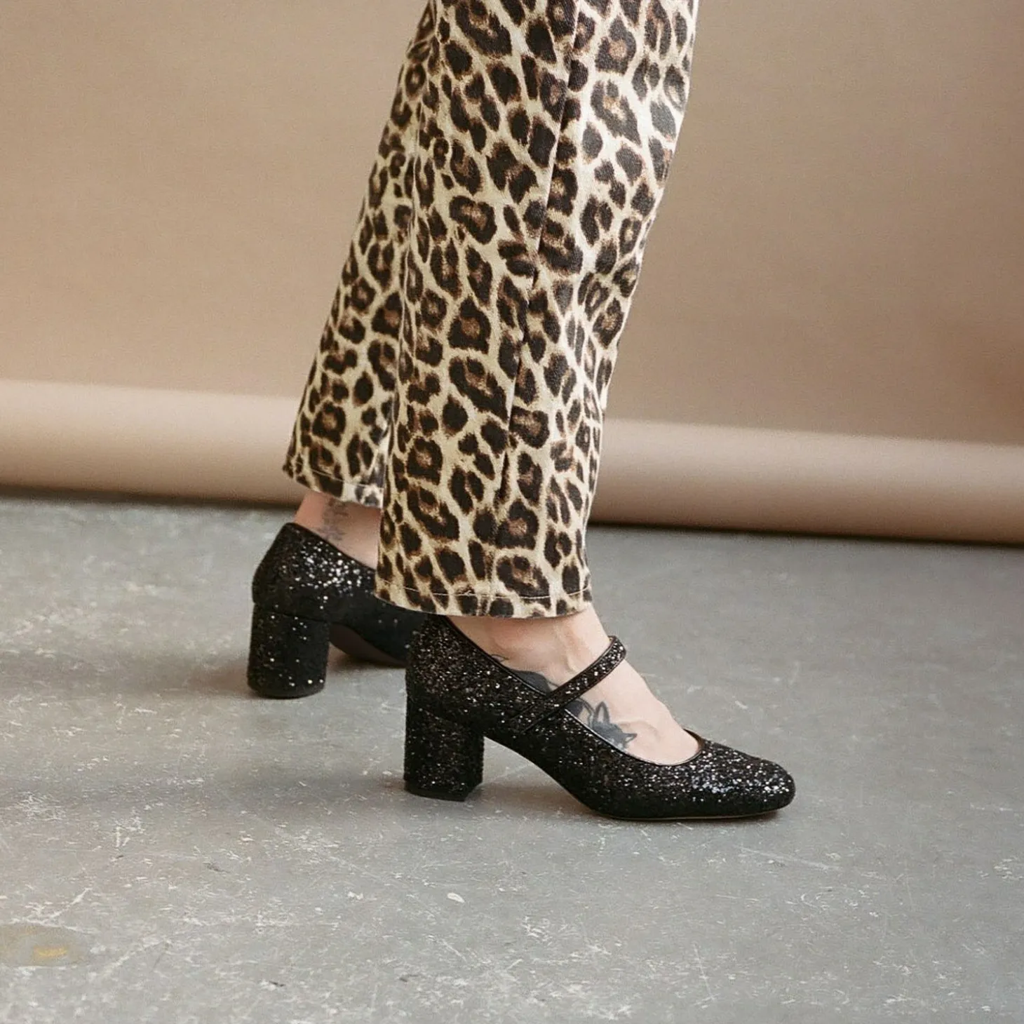 Dora Czółenka Na Wysokim Obcasie, Czarny Brokat