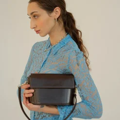 Galia Torebka, Ciemny Braz