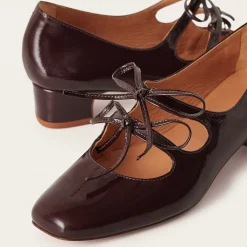 Greta Czółenka, Bordowy Polysk