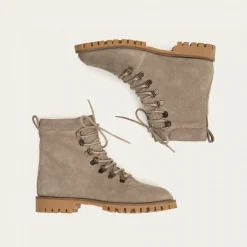 Har Botki, Szary Welur