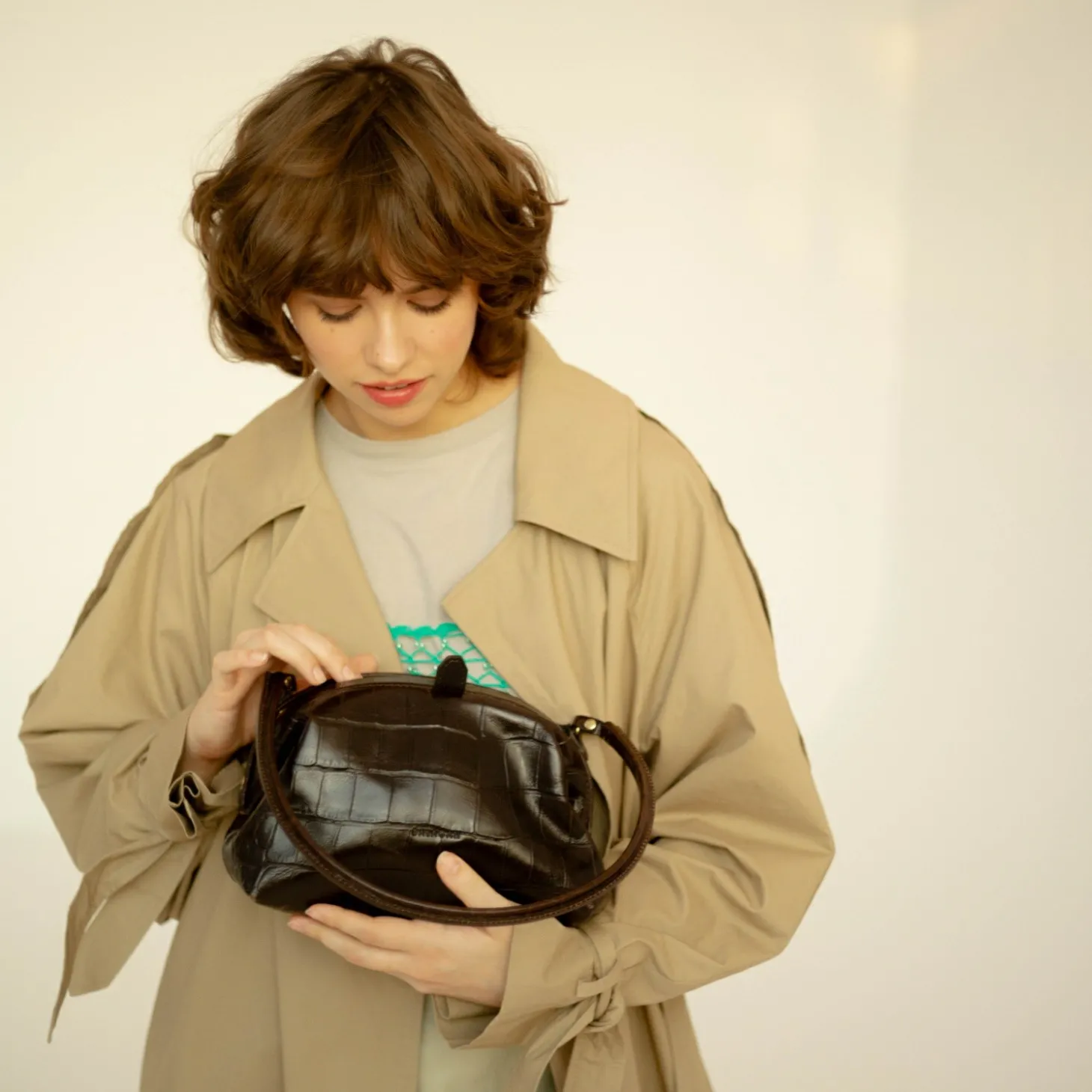 Hug Bag Torebka L, Brazowy Wzor Krokodyla