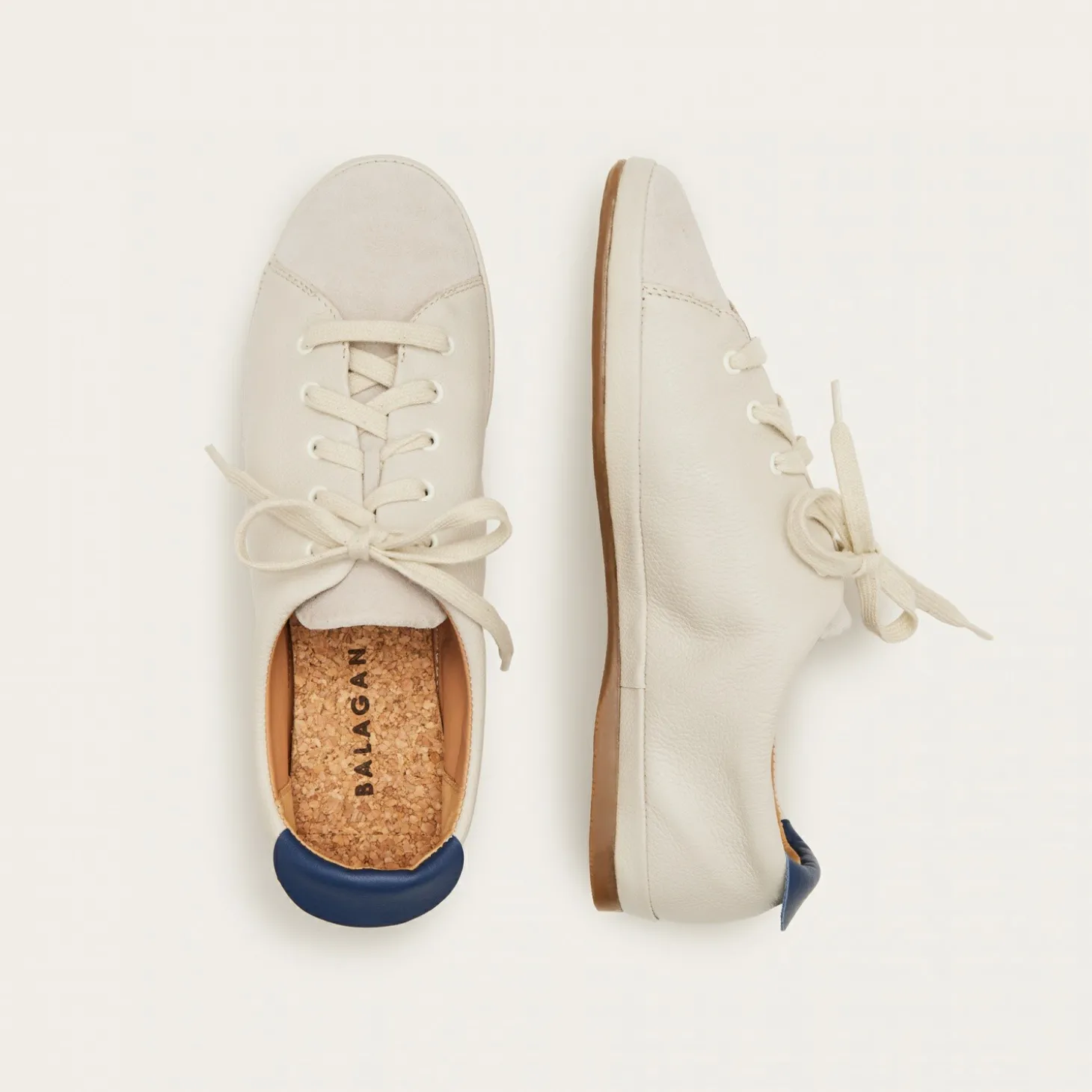 Iga Sneakersy, Bialy