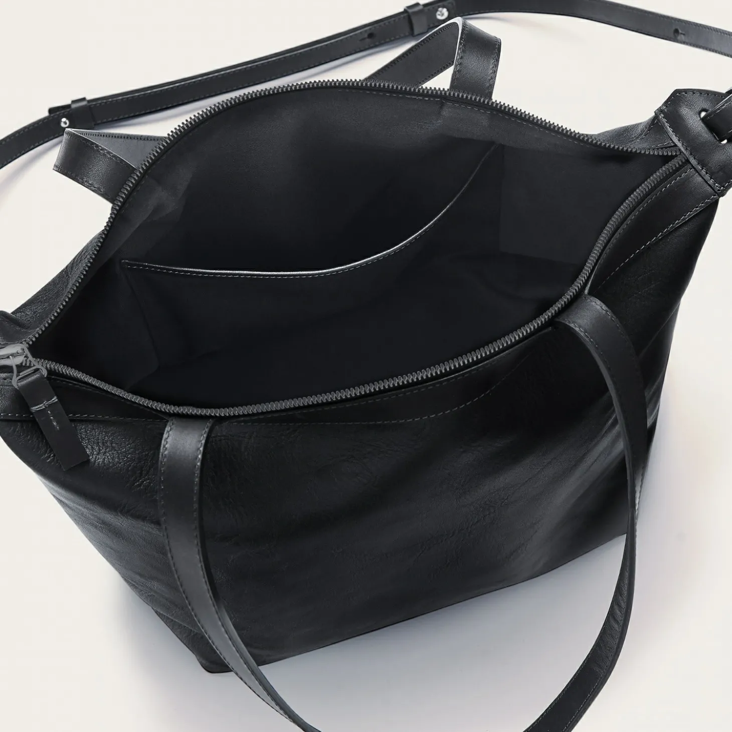 Ima Torebka M, Czarny