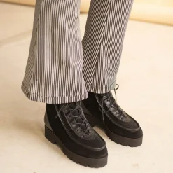 Junko Botki, Czarny Welur