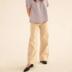 Kikar Baleriny, Czarny