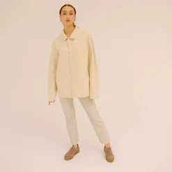 Kulit Mokasyny, Marrone