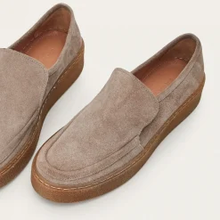 Kulit Mokasyny, Marrone