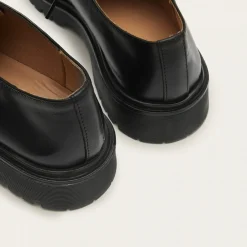 London Półbuty, Czarny