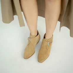 Louis Botki, Piaskowy Welur