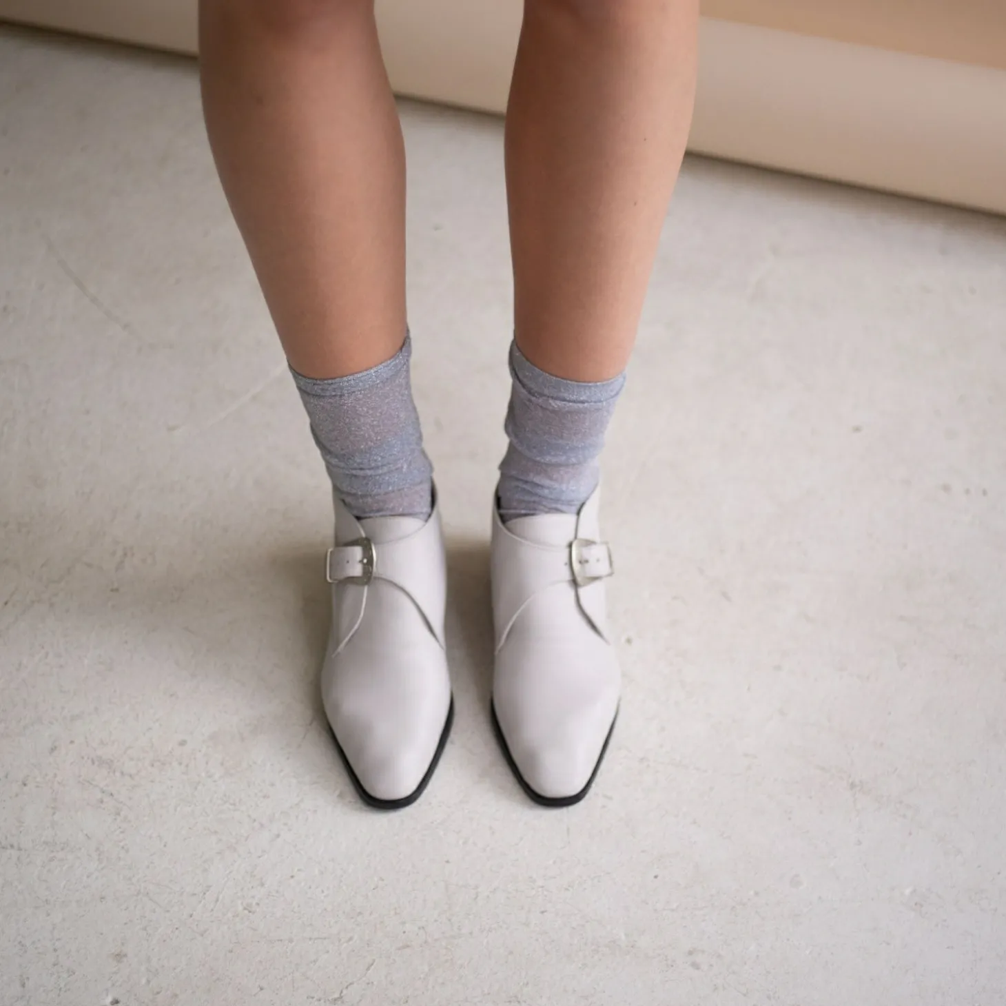 Louis Botki, Zlamana Biel