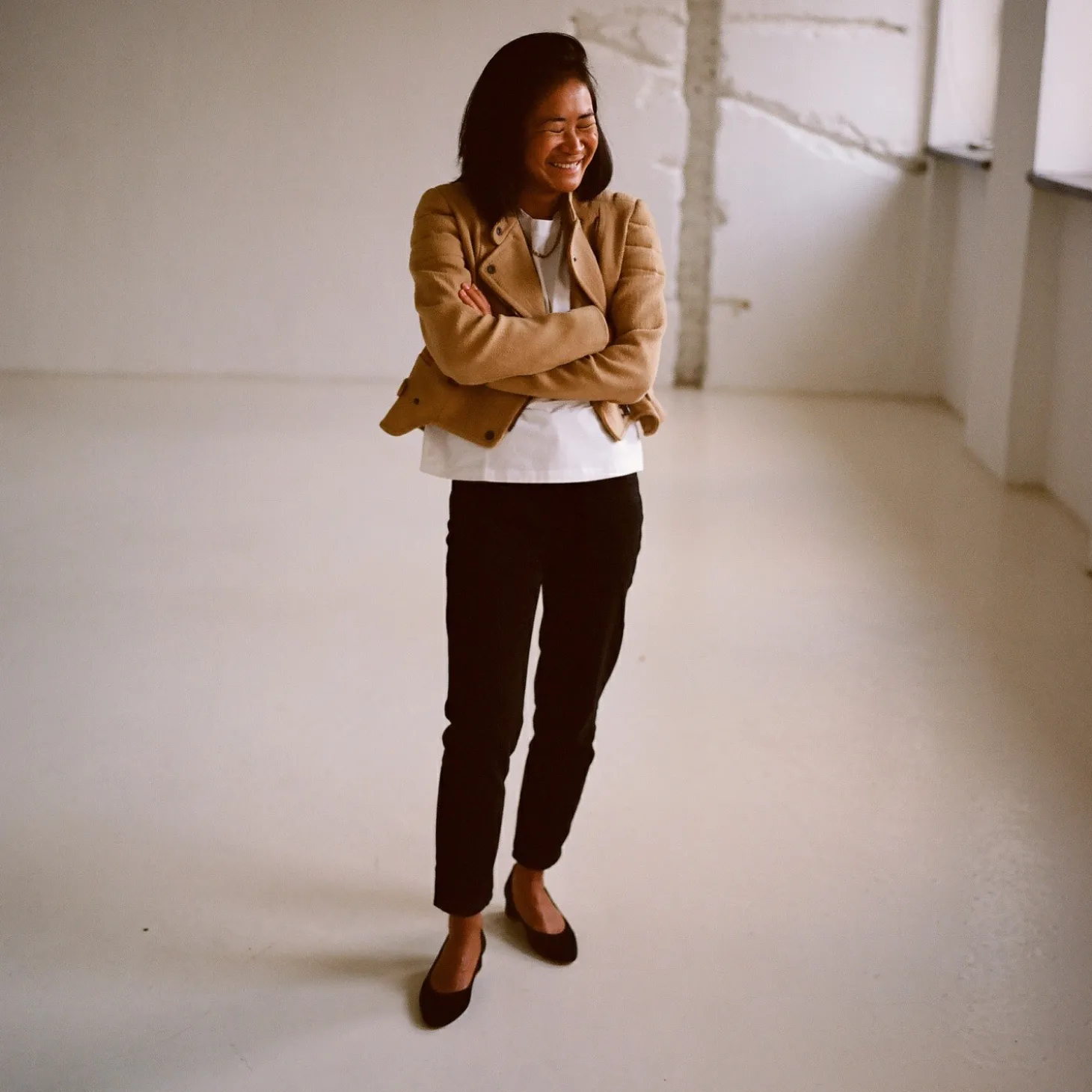 Migdal Czółenka Na Niskim Obcasie, Czarny Zamsz