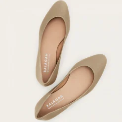 Mishor Baleriny, Kamienny Szary