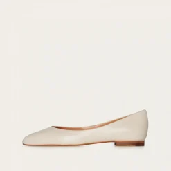 Mishor Baleriny, Kremowy