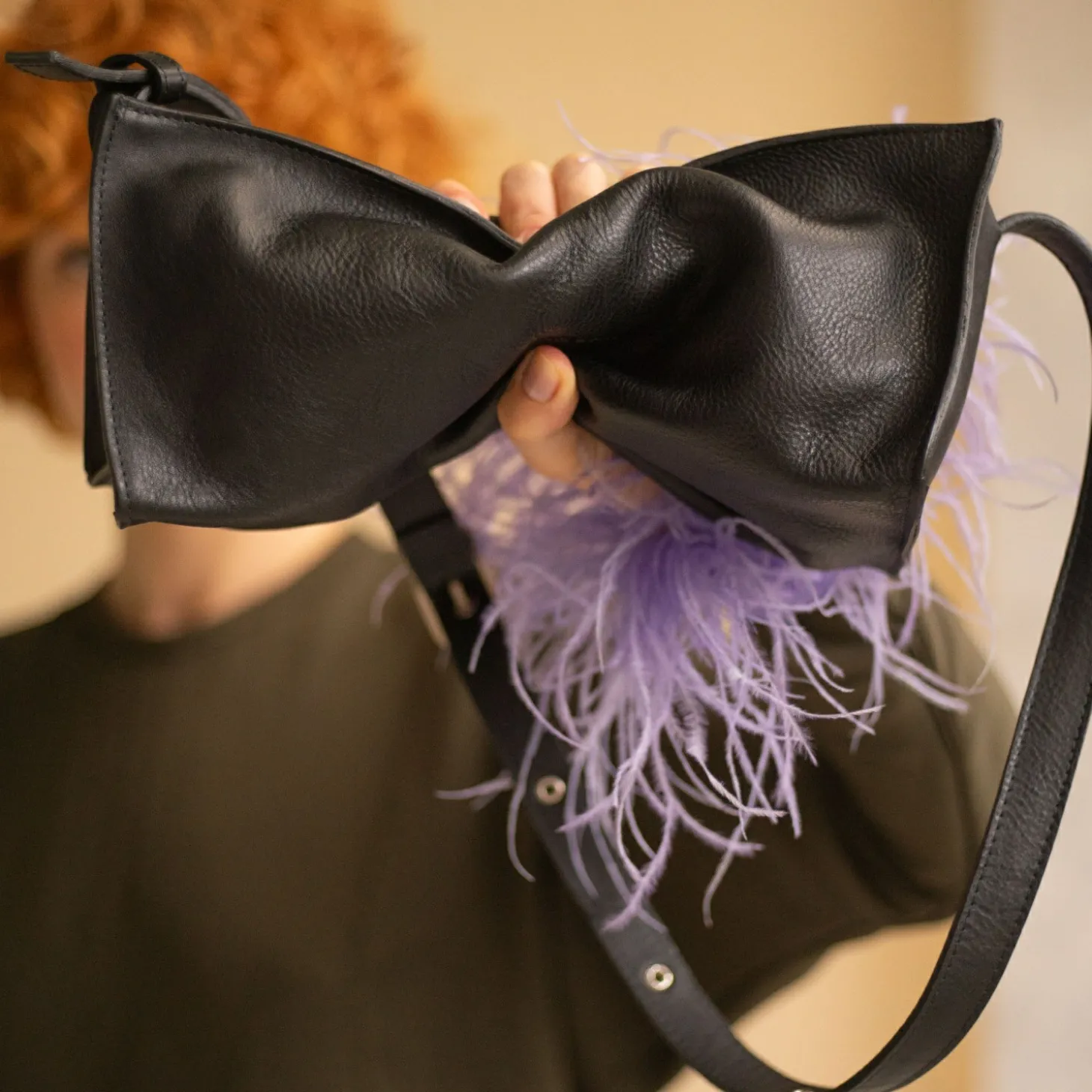 Monique Torebka, Czarny