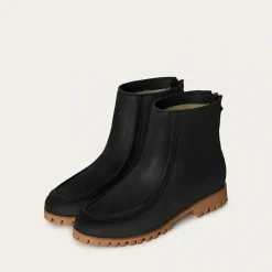 Moten Botki, Czarny Woskowany