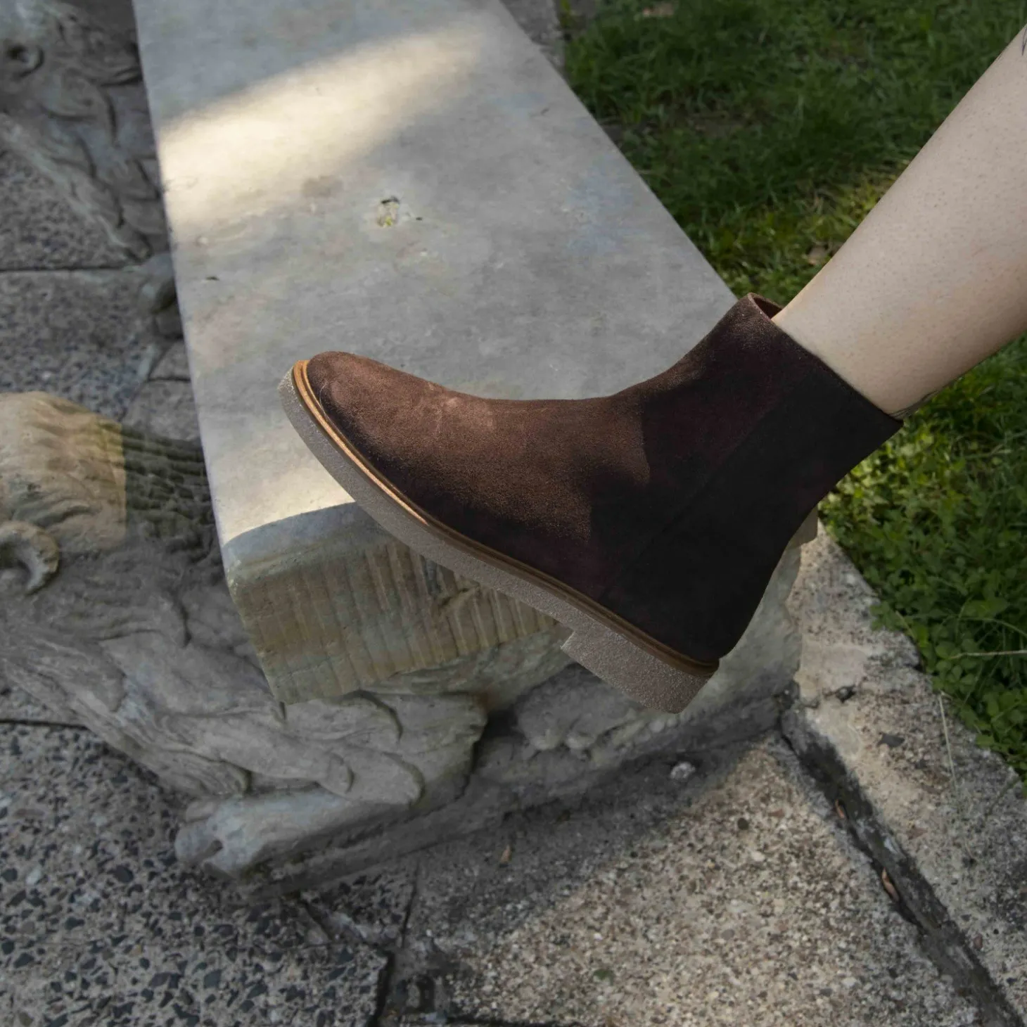 Naki Botki, Czekoladowy Braz Welur