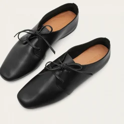 Notza Półbuty, Czarny