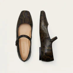 Pass Baleriny, Oliwkowy Wzor Pytona