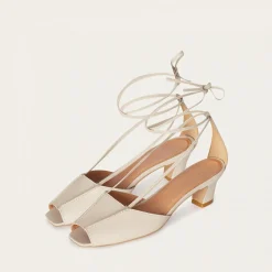 Patio Sandaly, Kremowy