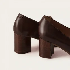 Patrizia Czółenka, Ciemny Braz