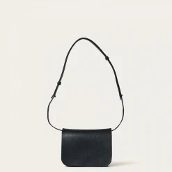 Pitzi Torebka, Czarny