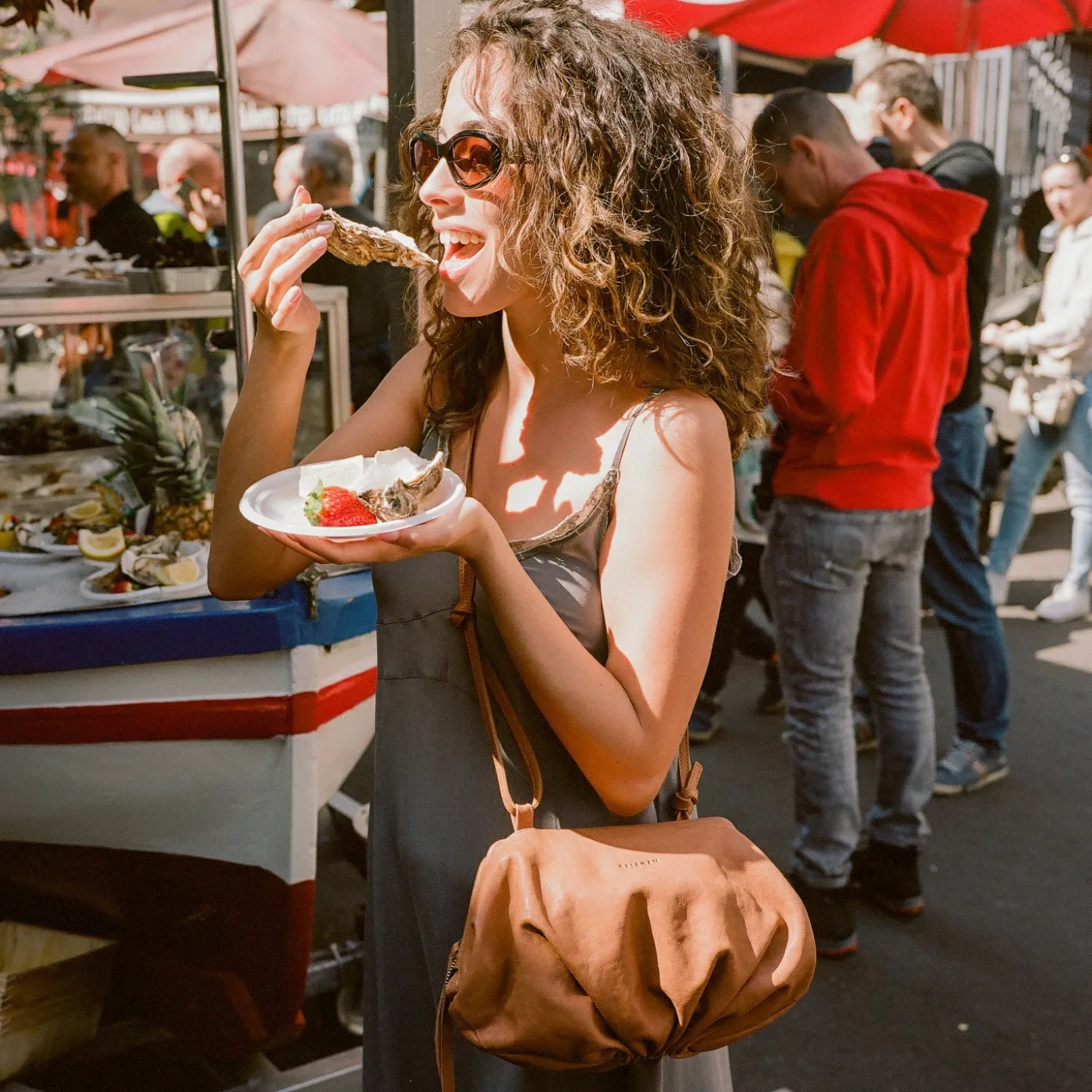 Plis Torebka, Karmelowy