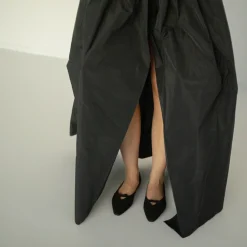 Pliya Baleriny, Czarny Zamsz