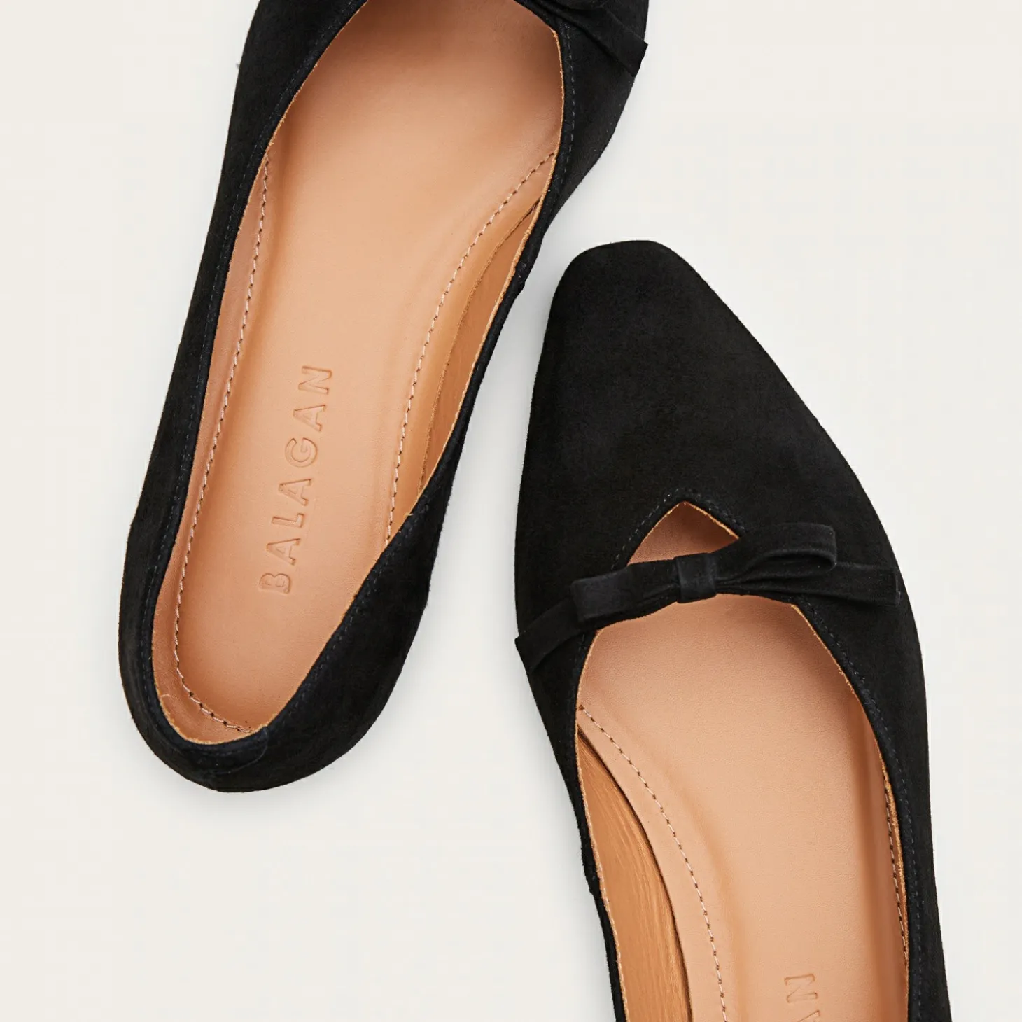 Pliya Baleriny, Czarny Zamsz