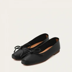 Prima Baleriny, Czarny