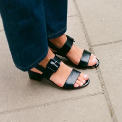 Rehava Sandaly, Czarny Rustykalny