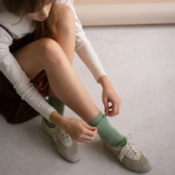 Ritza Sneakersy, Jasny Welur