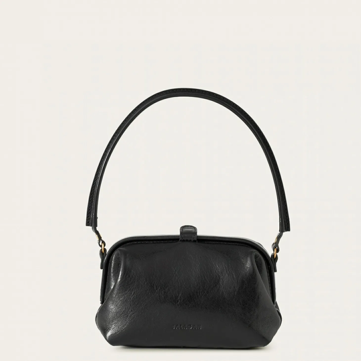 Roha Torebka, Czarny Blysk