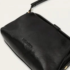 Roha Torebka, Czarny Blysk