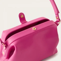 Roha Torebka, Fuksja