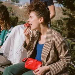 Roha Torebka, Makowa Czerwien