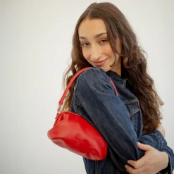 Roha Torebka, Makowa Czerwien