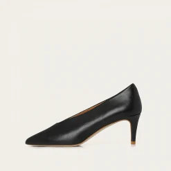 Schpitz Czółenka, Czarny