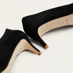 Sica Czółenka, Czarny Zamsz