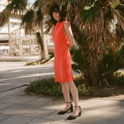 Sira Czółenka, Czarny